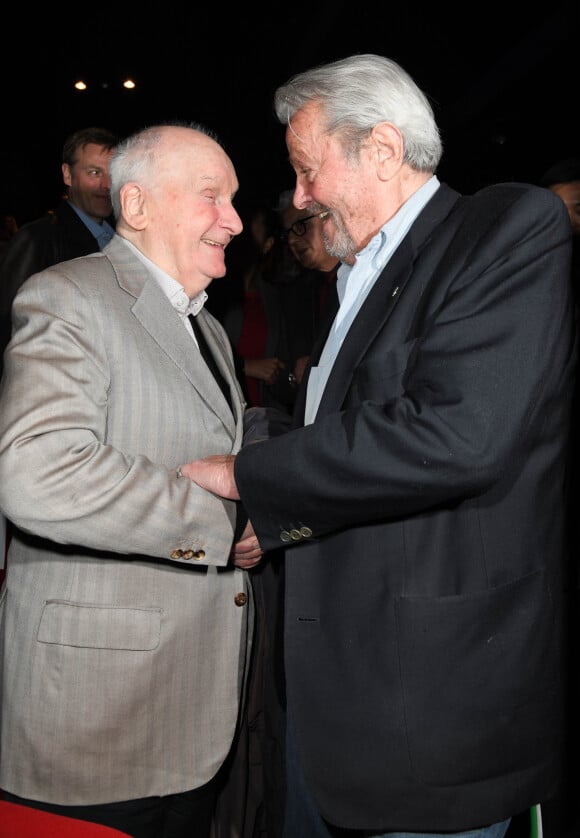 Michel Bouquet et Alain Delon - Avant-première du film "Des gens bien" au cinéma Gaumont-Opéra à Paris le 2 avril 2019. © Coadic Guirec/Bestimage