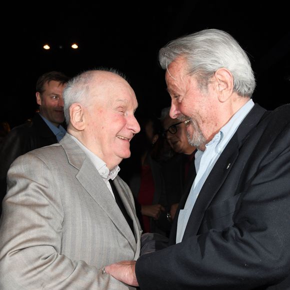 Michel Bouquet et Alain Delon - Avant-première du film "Des gens bien" au cinéma Gaumont-Opéra à Paris le 2 avril 2019. © Coadic Guirec/Bestimage