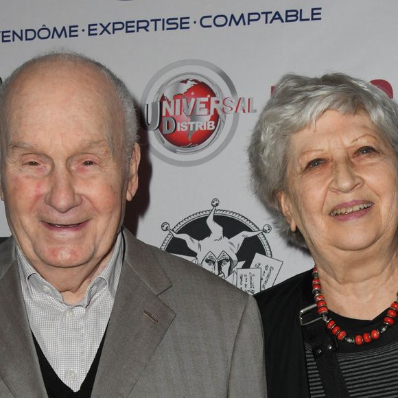 Michel Bouquet et sa femme Juliette Carré - Avant-première du film "Des gens bien" au cinéma Gaumont-Opéra à Paris le 2 avril 2019. © Coadic Guirec/Bestimage