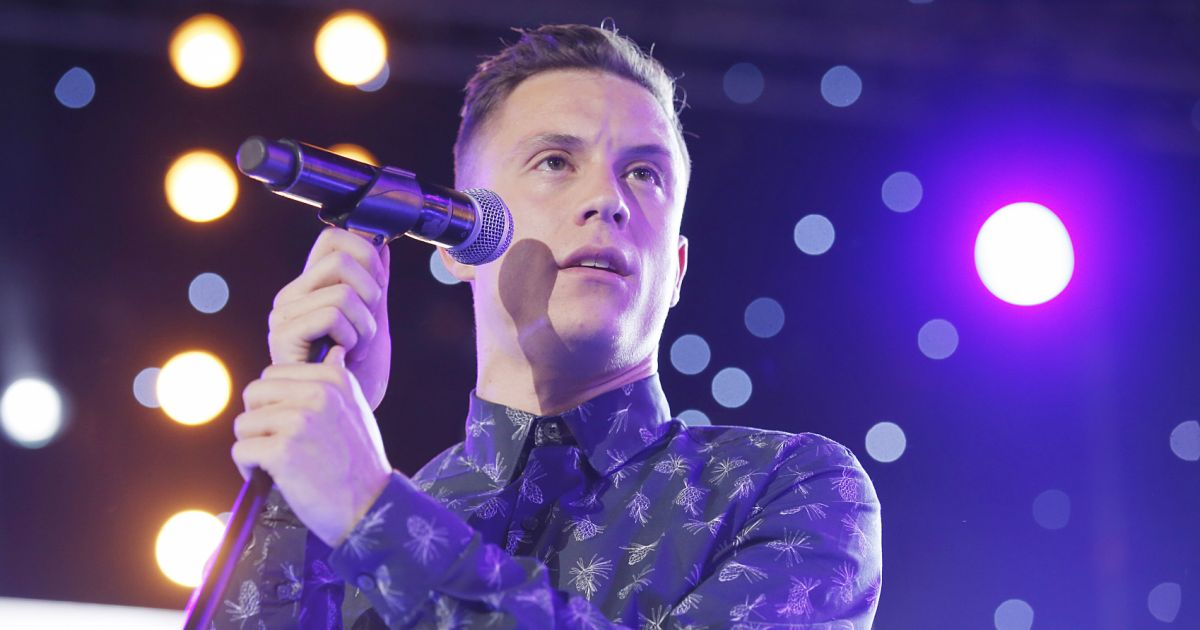 exclusif lo c nottet concert pour la tol rance exclusif lo c nottet concert pour la tol rance