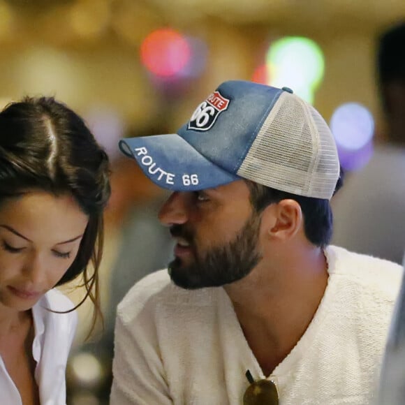 Exclusif - Nabilla Benattia et son compagnon Thomas Vergara en vacances à Las Vegas, le 7 août 2016.