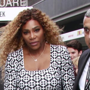 Serena Williams arrive à la soirée annuelle Ad Week à New York, le 24 septembre 2019.