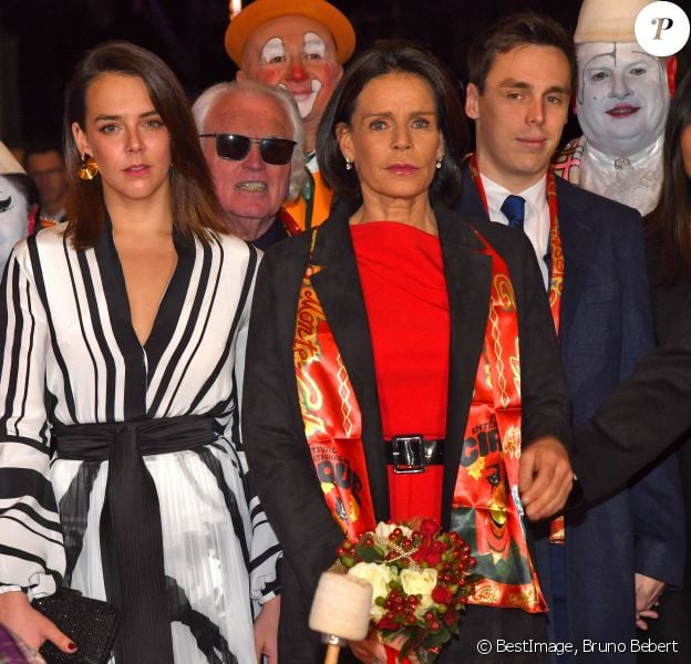 Pauline Ducruet, la princesse Stéphanie de Monaco, Louis Ducruet et sa femme Marie durant la soirée d'ouverture du 44e Festival International du Cirque de Monte-Carlo à Monaco le 16 janvier 2020. Le Festival se déroule sous le chapiteau de Fontvieille du 16 au 26 janvier 2020. © Bruno Bebert/Bestimage