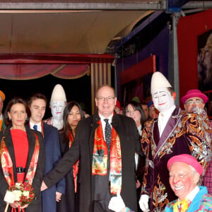 Pauline Ducruet, la princesse Stéphanie de Monaco, Louis Ducruet, sa femme Marie et le prince Albert II de Monaco durant la soirée d'ouverture du 44eme Festival International du Cirque de Monte-Carlo à Monaco le 16 janvier 2020. Le Festival se déroule sous le chapiteau de Fontvieille du 16 au 26 janvier 2020. © Bruno Bebert/Bestimage