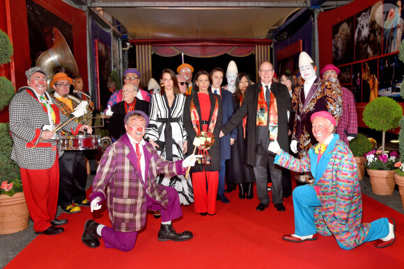 Pauline Ducruet, la princesse Stéphanie de Monaco, Louis Ducruet, sa femme Marie et le prince Albert II de Monaco durant la soirée d'ouverture du 44eme Festival International du Cirque de Monte-Carlo à Monaco le 16 janvier 2020. Le Festival se déroule sous le chapiteau de Fontvieille du 16 au 26 janvier 2020. © Bruno Bebert/Bestimage