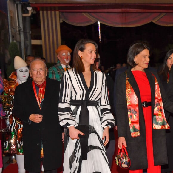 Pauline Ducruet, la princesse Stéphanie de Monaco et le prince Albert II de Monaco durant la soirée d'ouverture du 44eme Festival International du Cirque de Monte-Carlo à Monaco le 16 janvier 2020. Le Festival se déroule sous le chapiteau de Fontvieille du 16 au 26 janvier 2020. © Bruno Bebert/Bestimage