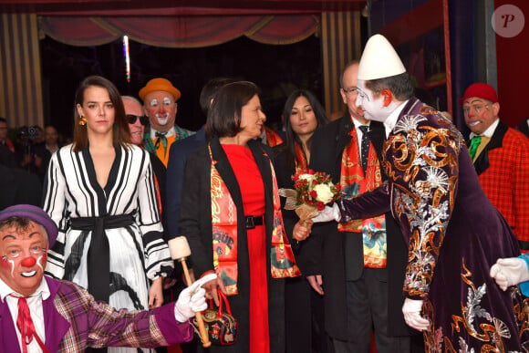 Pauline Ducruet, la princesse Stéphanie de Monaco, et Marie Ducruet durant la soirée d'ouverture du 44eme Festival International du Cirque de Monte-Carlo à Monaco le 16 janvier 2020. Le Festival se déroule sous le chapiteau de Fontvieille du 16 au 26 janvier 2020. © Bruno Bebert/Bestimage