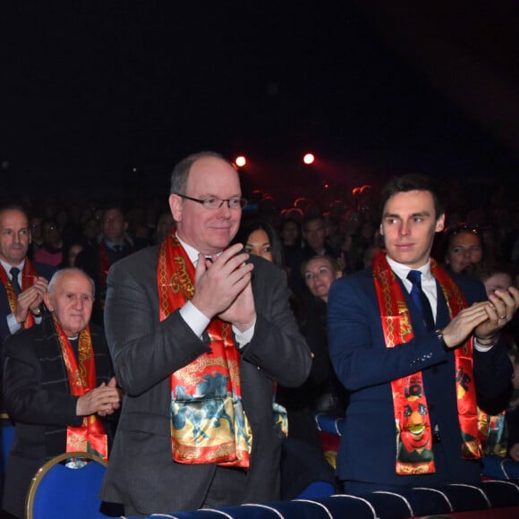 Pauline Ducruet, la princesse Stéphanie de Monaco, le prince Albert II de Monaco et Louis Ducruet durant la soirée d'ouverture du 44eme Festival International du Cirque de Monte-Carlo à Monaco le 16 janvier 2020. Le Festival se déroule sous le chapiteau de Fontvieille du 16 au 26 janvier 2020. © Bruno Bebert/Bestimage