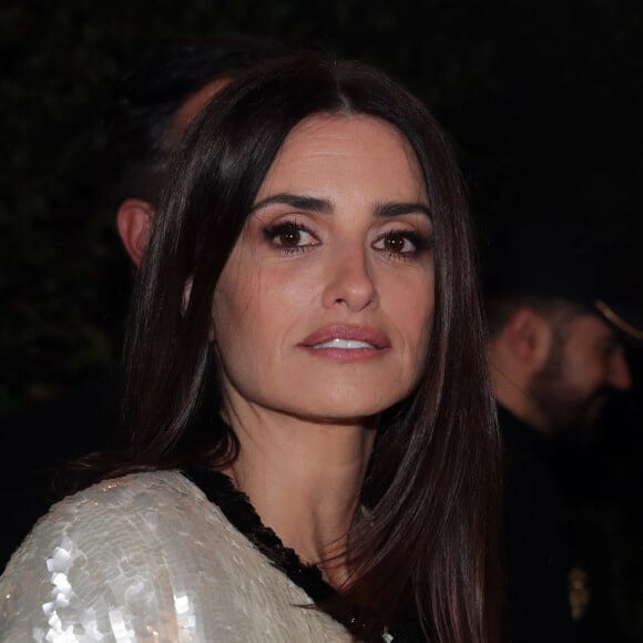 Penelope Cruz arrive à la 7ème édition des "Feroz Cinema Awards" à Madrid, le 16 janvier 2020.