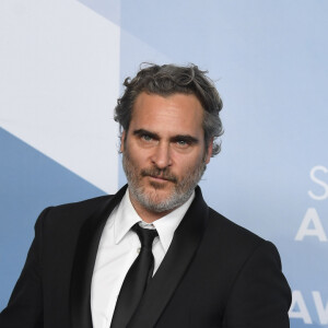 Joaquin Phoenix - Pressroom - 26ème cérémonie annuelle des "Screen Actors Guild Awards" ("SAG Awards") au "Shrine Auditorium" à Los Angeles, le 19 janvier 2020. © Kevin Sullivan via ZUMA Wire/Bestimage