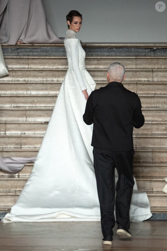 Défilé Antonio Grimaldi, collection Haute Couture printemps-été 2020, au Palais de la découverte. Paris, le 20 janvier 2020.