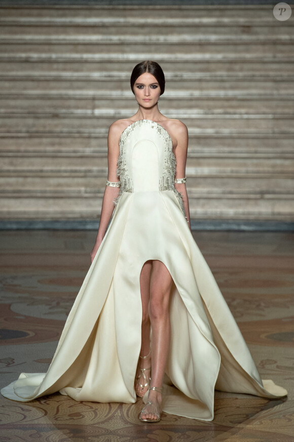 Défilé Antonio Grimaldi, collection Haute Couture printemps-été 2020, au Palais de la découverte. Paris, le 20 janvier 2020.