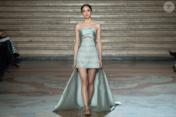 Défilé Antonio Grimaldi, collection Haute Couture printemps-été 2020, au Palais de la découverte. Paris, le 20 janvier 2020.