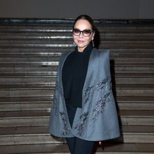 Ornella Muti assiste au défilé Antonio Grimaldi, collection Haute Couture printemps-été 2020, au Palais de la découverte. Paris, le 20 janvier 2020.