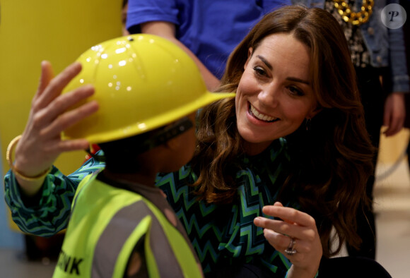 Kate Middleton, duchesse de Cambridge, participe au lancement d'une enquête sur la petite enfance à l'échelle de tout le Royaume Uni le 21 janvier 2020 à Birmingham.
