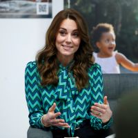 Kate Middleton en look 70's : début d'une mini tournée dédiée aux enfants