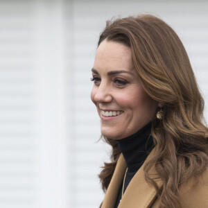 Kate Middleton, duchesse de Cambridge, à la sortie du centre pour enfants "Ely & Caerau" à Cardiff. Le 22 janvier 2020