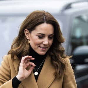 Kate Middleton, duchesse de Cambridge, arrive à l'école Ely & Caerau Children's Centre, à Cardiff, Royaume-Uni, le 22 janvier 2020.