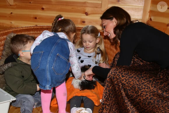 Kate Middleton, duchesse de Cambridge, en visite au centre pour enfants "Ely & Caerau" à Cardiff. Le 22 janvier 2020