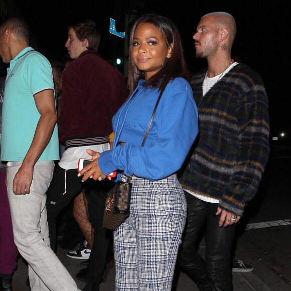 Christina Milian et son compagnon M. Pokora (Matt Pokora) font la queue pour entrer dans la boîte de nuit Poppy à Los Angeles, le 21 septembre 2017.