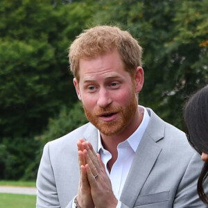 Le prince Harry, duc de Sussex, Doria Ragland, la mère de Meghan Markle - Meghan Markle reçoit les femmes qui apparaissent dans le livre de recettes ""Together, our community cookbook"" au palais Kensington à Londres le 20 septembre 2018.