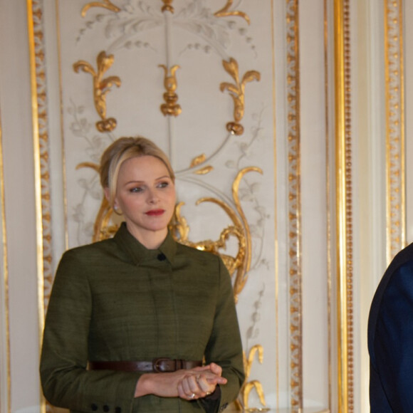 Le prince Albert et son épouse Charlene ont remis à Monsieur Jean Todt, Président de la Fédération Internationale d'Automobile, la distinction de Commandeur dans l'Ordre de Saint-Charles, le 26 janvier 2020 au palais princier. 