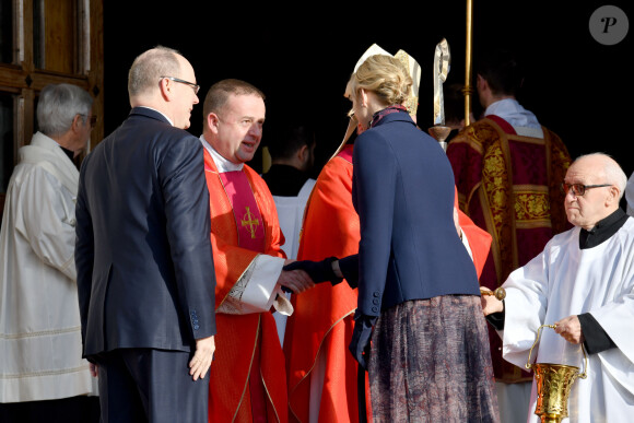 Le prince Albert II de Monaco et sa femme la princesse Charlene ont assisté à la traditionnelle messe durant la célébration de la Sainte Dévote, Sainte patronne de Monaco, à Monaco le 27 janvier 2020. © Bruno Bebert/Bestimage