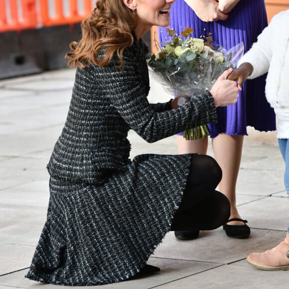 Kate Middleton, duchesse de Cambridge, arrive à un atelier organisé par le programme hospitalier de la National Portrait Gallery à l'Evelina Children's Hospital à Londres, Royaume Uni, le 28 janvier 2020.