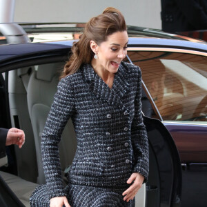 Kate Middleton, duchesse de Cambridge, arrive à un atelier organisé par le programme hospitalier de la National Portrait Gallery à l'Evelina Children's Hospital à Londres, Royaume Uni, le 28 janvier 2020.