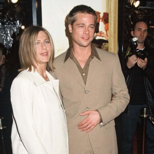 Jennifer Aniston et Brad Pitt à la première du film "The Mexican" à Los Angeles le 2 avril 2001.