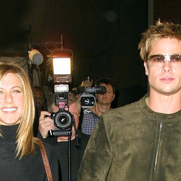 Jennifer Aniston et Brad Pitt à la première du film "Spy Game" à Los Angeles le 20 novembre 2001.