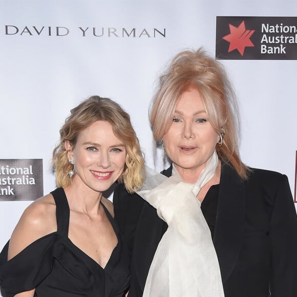 Naomi Watts et Deborra-Lee Furness assistent à la soirée des "American Australian Association Arts Awards" à New York, le 30 janvier 2020.