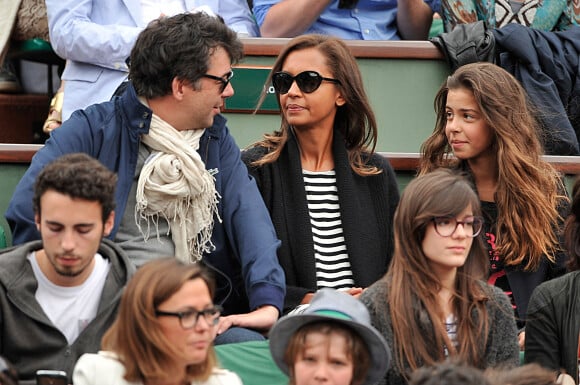 Karine Le Marchand et sa fille Alya, Stéphane Plaza aux Internationaux de France de tennis de Roland Garros à Paris, le 29 mai 2014.
