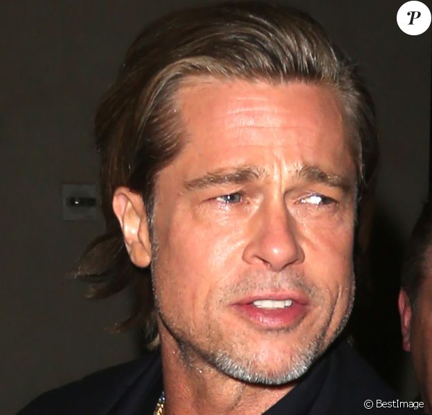 Brad Pitt à la sortie de son hôtel à New York, le 8 janvier 2020.