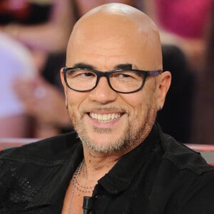 Exclusif - Pascal Obispo - Enregistrement de l'émission "Vivement Dimanche" au Studio Gabriel . Diffusion le 21 octobre 2018 sur france 2 . © Guillaume Gaffiot / Bestimage