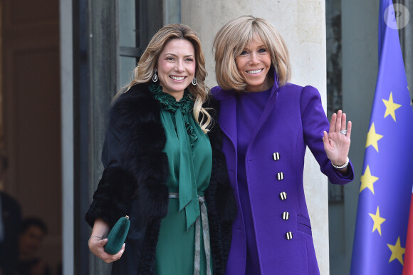 La première dame Brigitte Macron accueille Fabiola Yanez, la femme du président de l'Argentine, au palais de l'Elysée à Paris le 5 février 2020. © Giancarlo Gorassini / Bestimage