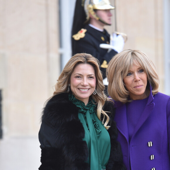 La première dame Brigitte Macron accueille Fabiola Yanez, la femme du président de l'Argentine, au palais de l'Elysée à Paris le 5 février 2020. © Giancarlo Gorassini / Bestimage
