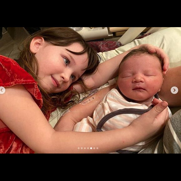 Les deux enfants de Milla Jovovich et Paul W. S. Anderson, Dashiel et Osian Lark. Février 2020.