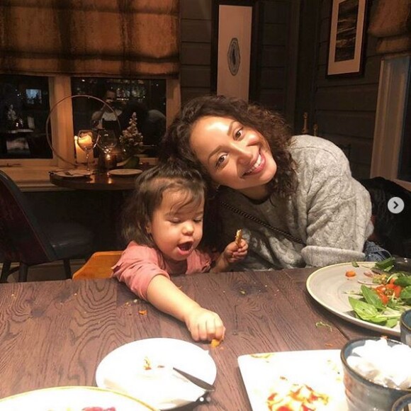 Amelle Berrabah et sa fille Amirah. Décembre 2019.