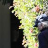 Michael Douglas rend visite à sa belle-mère à son domicile de Beverly Hills à Los Angeles, le 6 février 2020. La veille, Michael Douglas perdait son père, Kirk Douglas, à l'âge de 103 ans.