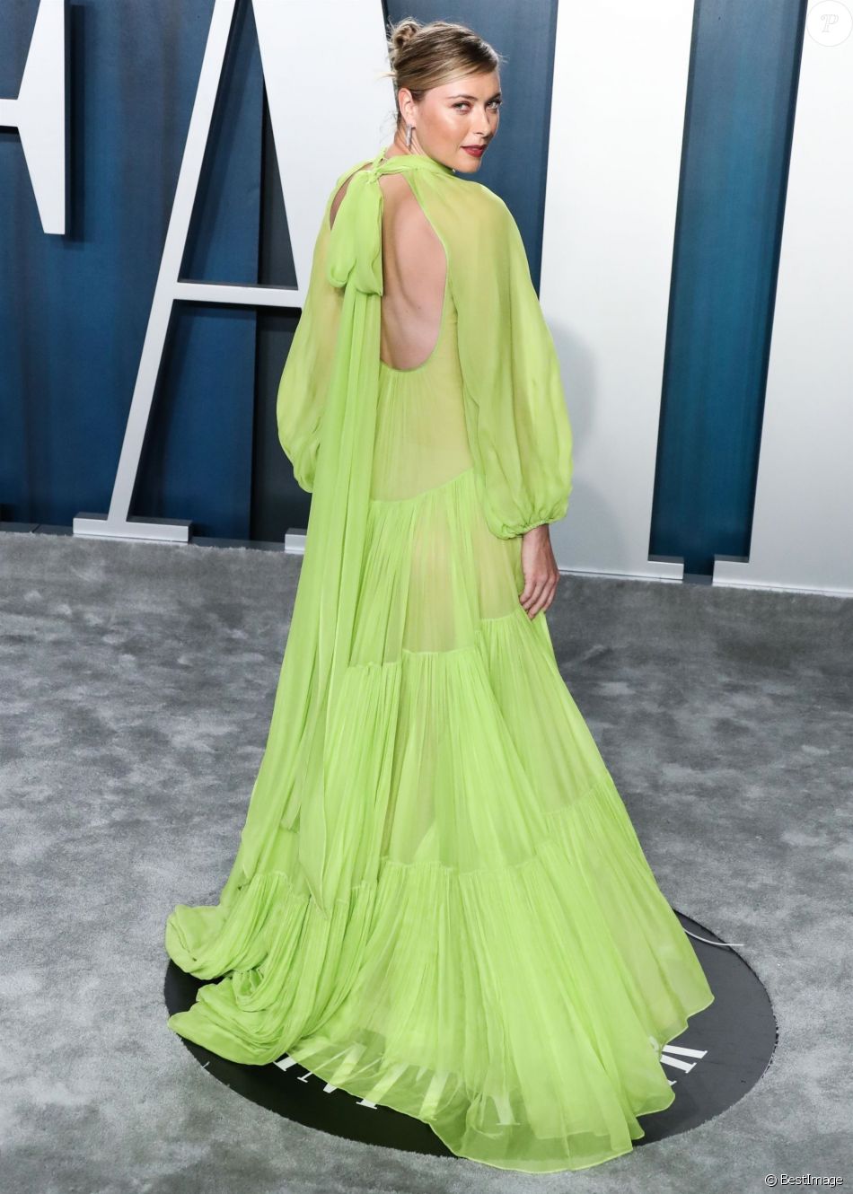 Maria Sharapova assiste à la soirée Vanity Fair Oscar Party après la