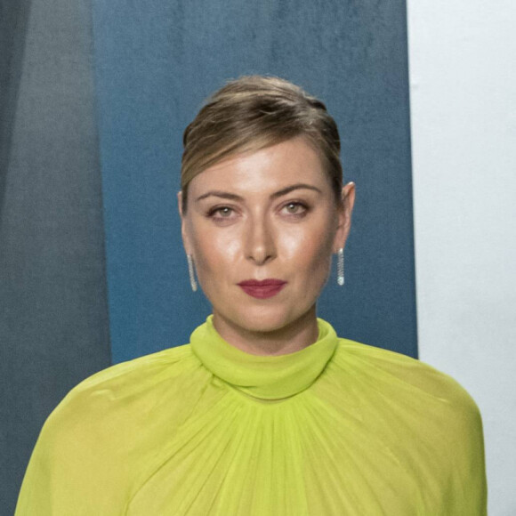 Maria Sharapova assiste à la soirée "Vanity Fair Oscar Party" après la 92ème cérémonie des Oscars 2019 au Wallis Annenberg Center for the Performing Arts. Elle porte une robe Valentino. Los Angeles, le 9 février 2020.