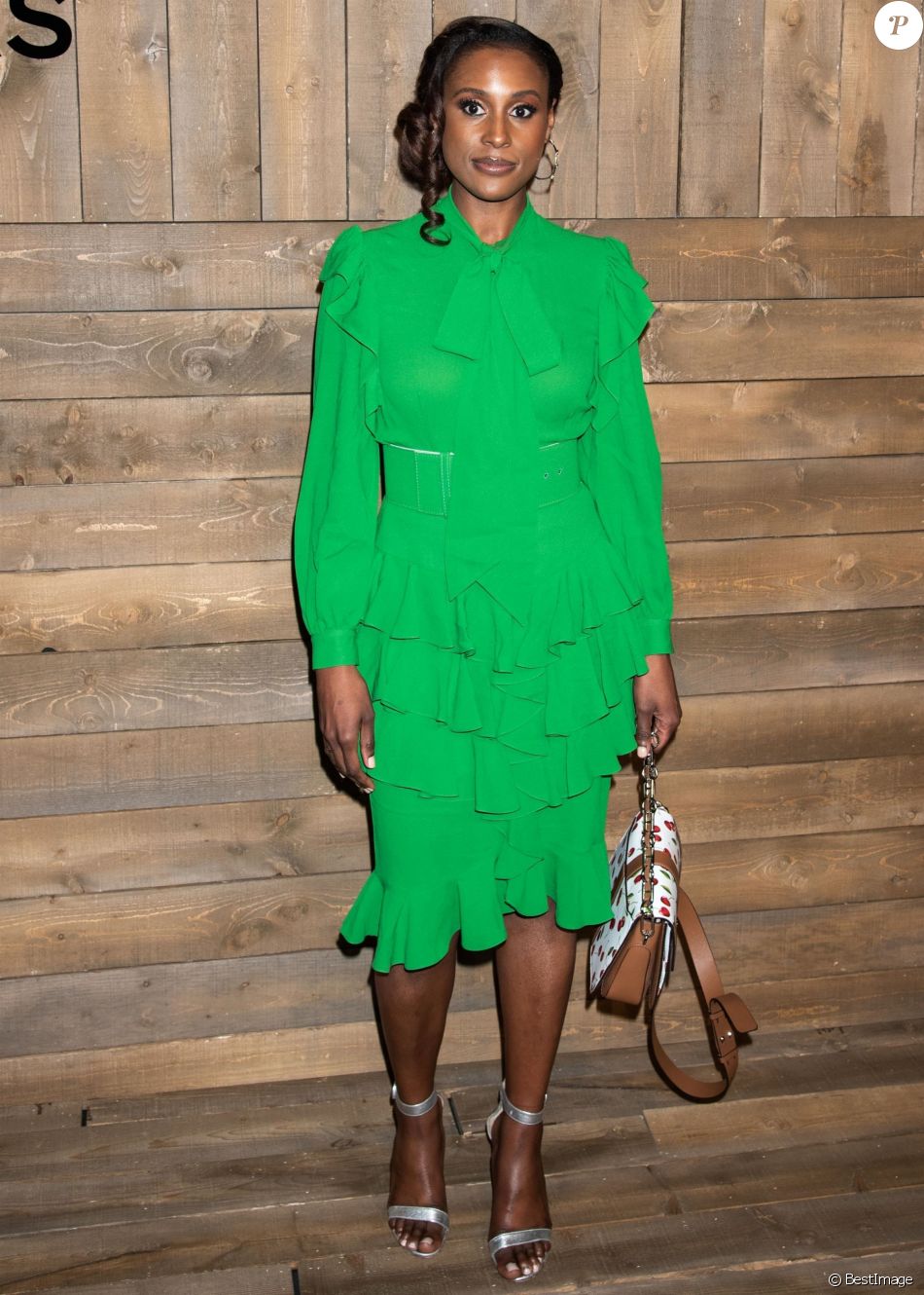 Issa Rae assiste au défilé Michael Kors Collection, à l'American Stock