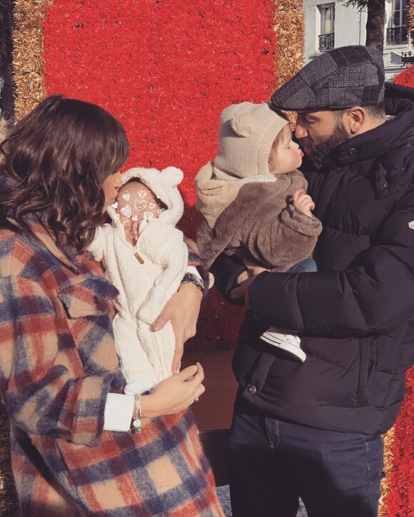 Tiffany et Justin de "Mariés au premier regard" heureux avec leurs filles Romy et Zélie, le 12 janvier 2020