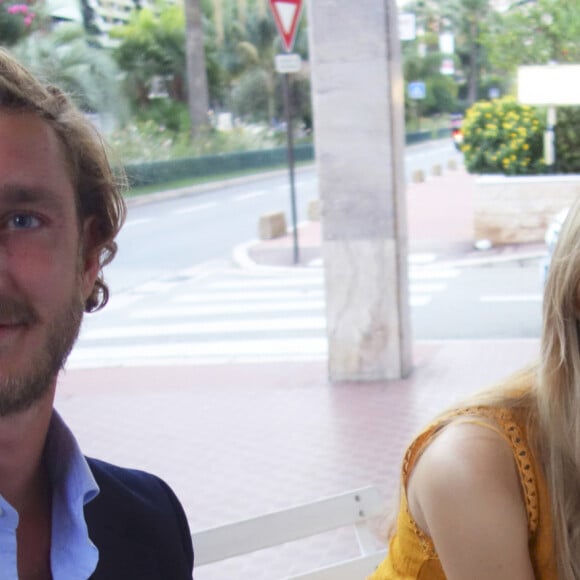 Exclusif - Pierre Casiraghi et Beatrice Borromeo lors du vernissage de l'exposition photographique de Marco Glaviano et du lancement de son livre "Glaviano 50" qui réunit les clichés forts de la carrière du photographe, organisé par Muse Monaco et crée par Rita Caltagirone et Vanessa Erbaggio, à la galerie Monaco Modern'Art, le 12 septembre 2016. © Claudia Albuquerque/Bestimage