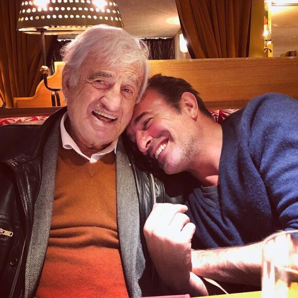 Jean Dujardin et Jean-Paul Belmondo réunis à la brasserie le Boeuf sur le Toit à Paris, le 24 février 2020.