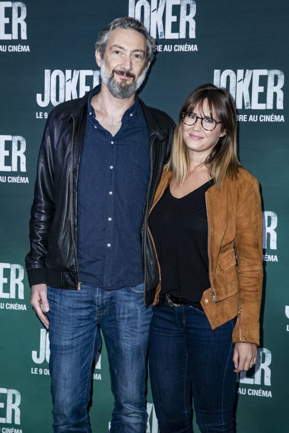 Vincent Desagnat et sa compagne Mathilde - Avant-première du film "Joker" au cinéma UGC Normandie à Paris, le 23 septembre 2019. © Olivier Borde/Bestimage