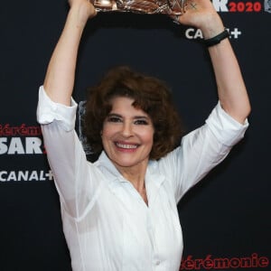 Fanny Ardant (César de la meilleure actrice dans un second rôle pour le rôle de Marianne dans "La Belle Époque") - Pressroom (press room) de la 45ème cérémonie des César à la salle Pleyel à Paris le 28 février 2020 © Dominique Jacovides / Olivier Borde / Bestimage