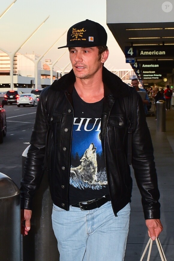 Exclusif - James Franco arrive à l'aéroport de LAX à Los Angeles, le 23 juillet 2019