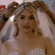  Giannina essaie sa robe de mariée - Capture d'écran de la série "Love is Blind". 